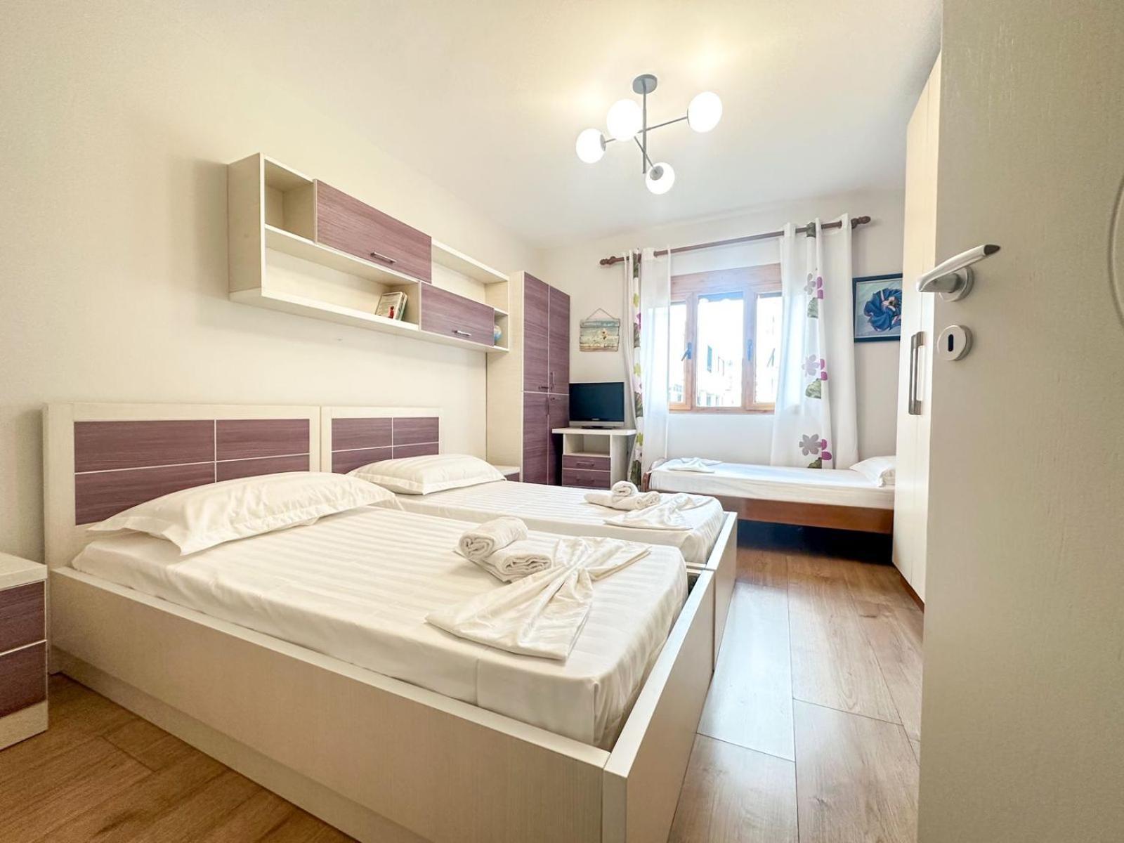 Block Inn Apartments Tirana Exterior photo